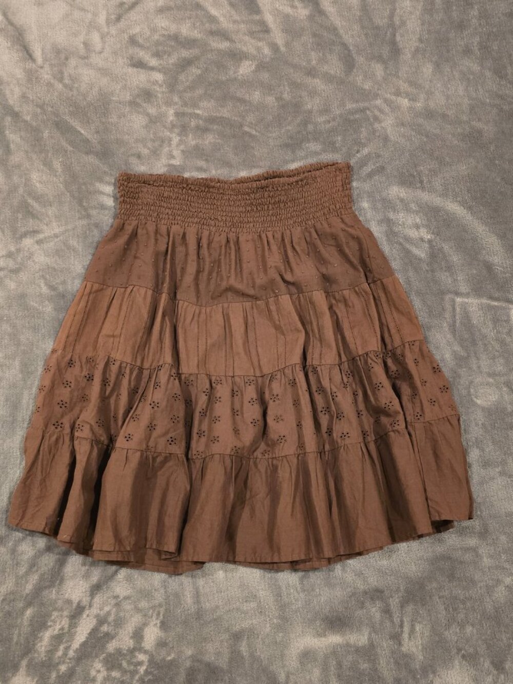 Xhilaration Brown Tiered Eyelet Ruffle Skirt – Smocked Waist – Size M